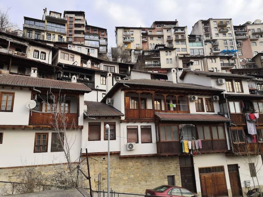 Unique Studio- Great Balcony And View! Parking Possibility! Veliko Tarnovo Exterior photo