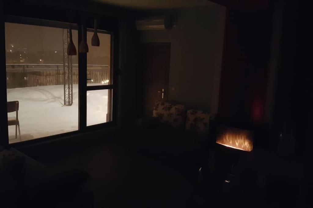 Unique Studio- Great Balcony And View! Parking Possibility! Veliko Tarnovo Exterior photo