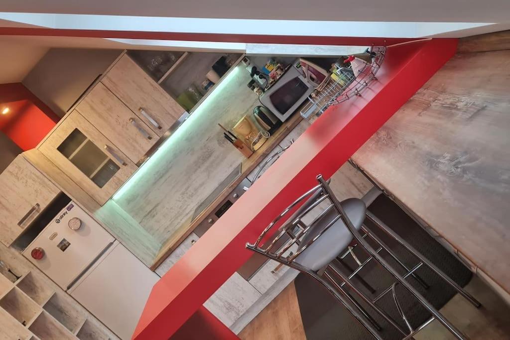 Unique Studio- Great Balcony And View! Parking Possibility! Veliko Tarnovo Exterior photo
