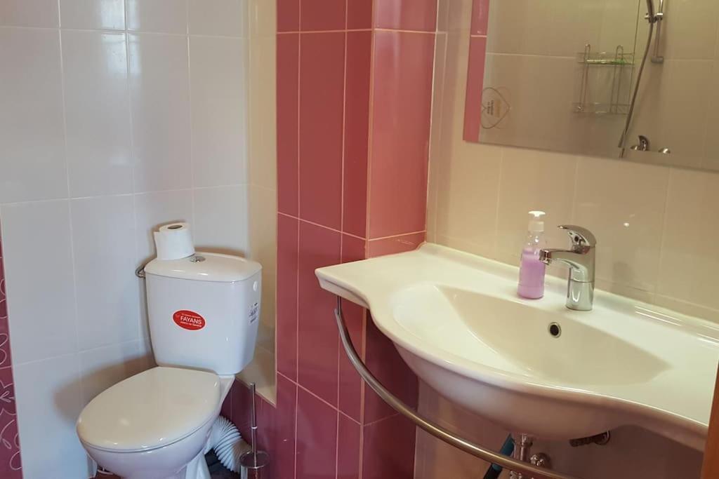 Unique Studio- Great Balcony And View! Parking Possibility! Veliko Tarnovo Exterior photo